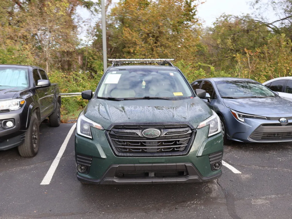 Used 2023 Subaru Forester Base with VIN JF2SKACC2PH403845 for sale in Kansas City