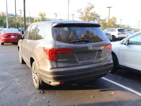 More photos of 2016 Honda Pilot EX-L at Jay Wolfe Honda, MO
