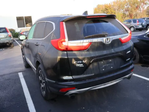 More photos of 2017 Honda CR-V Touring at Jay Wolfe Honda, MO