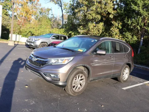 More photos of 2015 Honda CR-V EX-L at Jay Wolfe Honda, MO