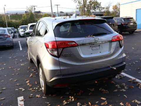 More photos of 2019 Honda HR-V EX at Jay Wolfe Honda, MO
