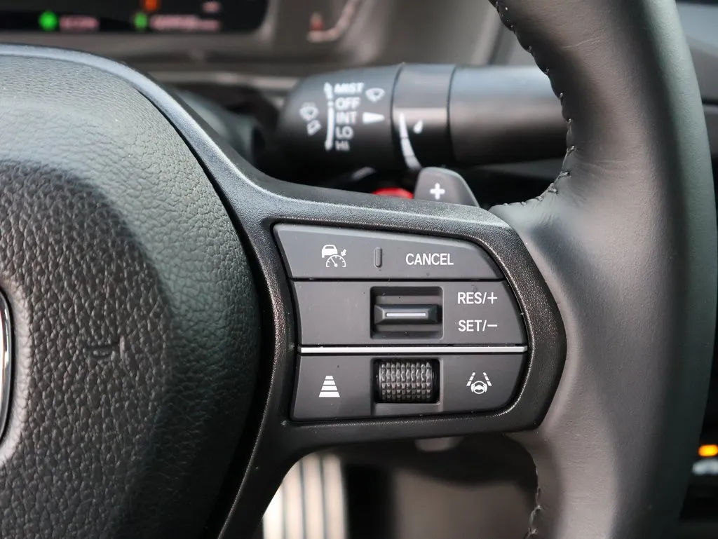 2025 Honda Accord Hybrid Sport-L photo 3