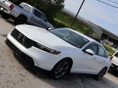 Another view of 2025 Honda Accord Hybrid EX-L for sale in Kansas City, MO at Jay Wolfe Honda