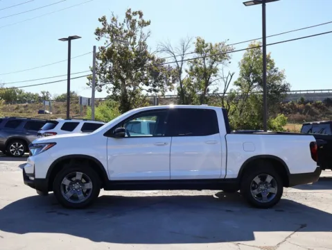 More photos of 2025 Honda Ridgeline TrailSport at Jay Wolfe Honda, MO