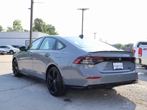 More photos of 2025 Honda Accord Hybrid Sport-L at Jay Wolfe Honda, MO