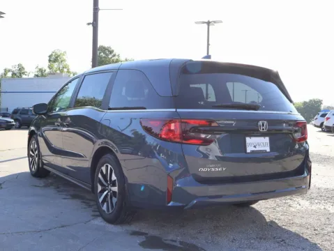 More photos of 2025 Honda Odyssey EX-L at Jay Wolfe Honda, MO