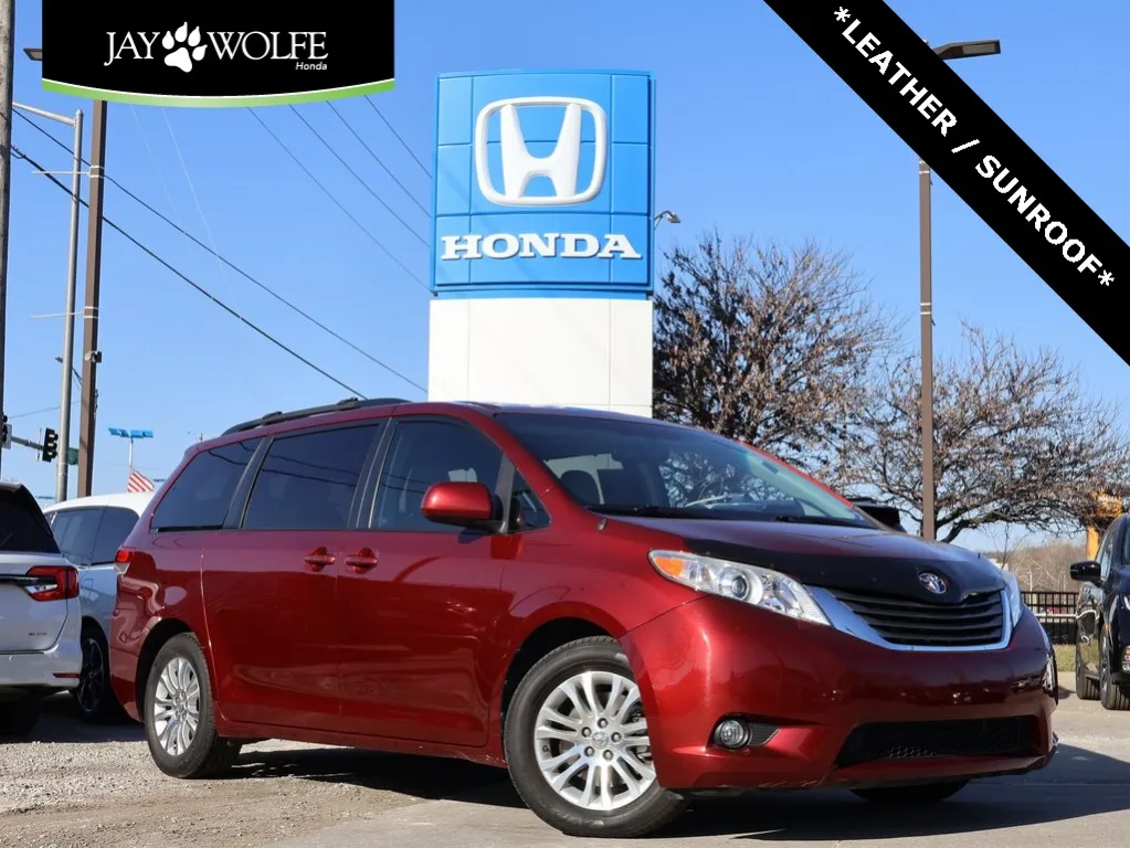 2012 Toyota Sienna for sale in Kansas City, MO