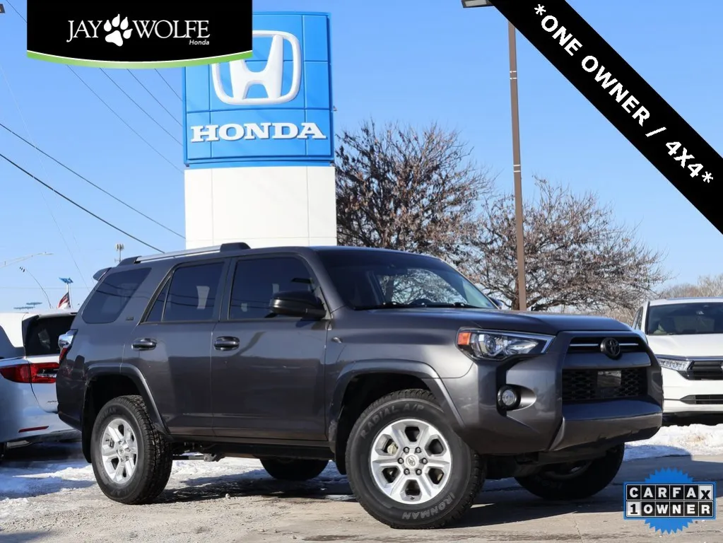 2020 Toyota 4Runner SR5 for sale in Kansas City, MO