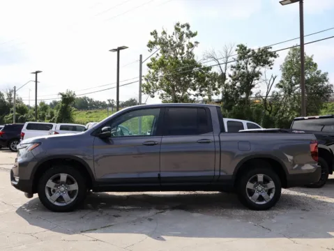 More photos of 2025 Honda Ridgeline TrailSport at Jay Wolfe Honda, MO