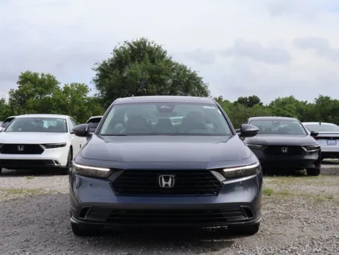 Photos of 2025 Honda Accord Hybrid EX-L for sale in Kansas City, MO at Jay Wolfe Honda