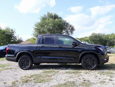 More photos of 2025 Honda Ridgeline TrailSport+ at Jay Wolfe Honda, MO