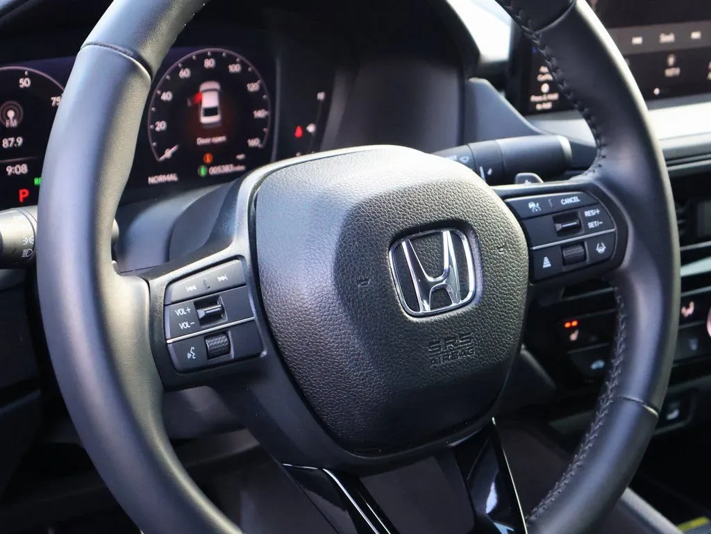 2025 Honda Accord Hybrid Sport-L - Photo 17