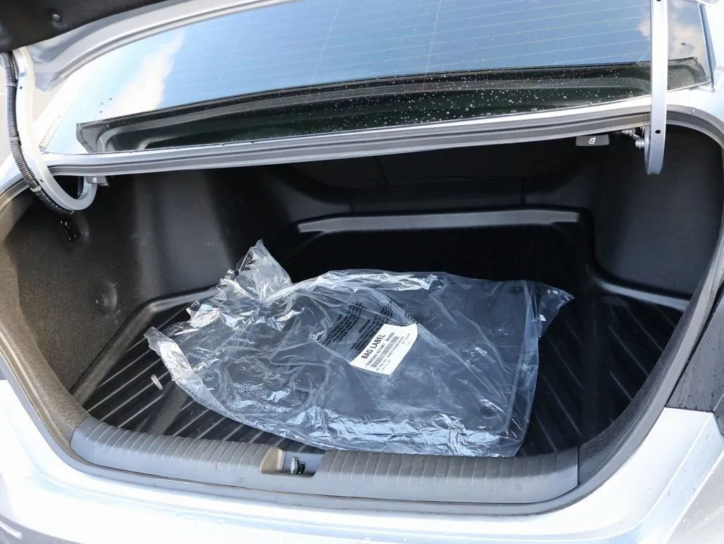 2025 Honda Accord Hybrid Sport-L - Photo 15