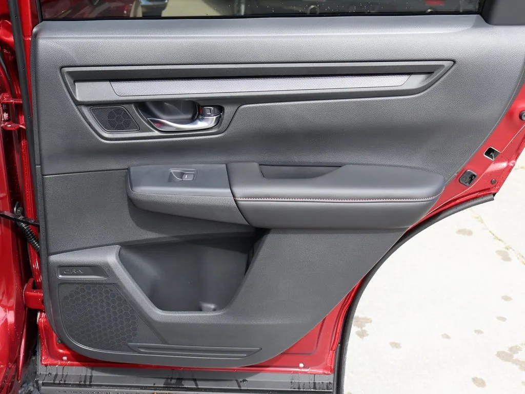 2026 Honda CR-V Hybrid photo 3