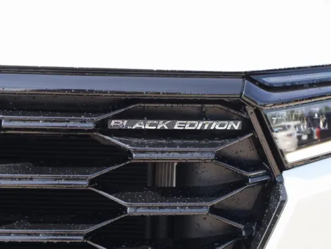 Another view of 2025 Honda Pilot Black Edition for sale in Kansas City, MO at Jay Wolfe Honda
