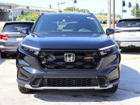 Photos of 2026 Honda CR-V Hybrid TrailSport for sale in Kansas City, MO at Jay Wolfe Honda