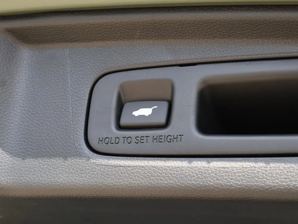 2026 Honda CR-V Hybrid photo 4