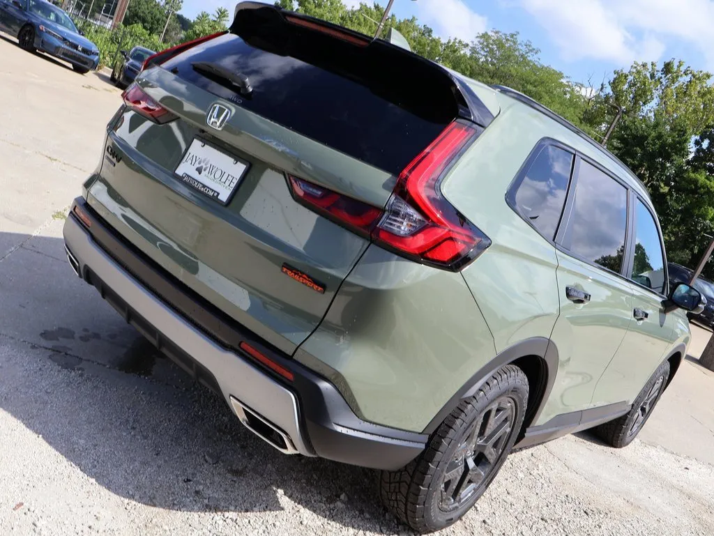 2026 Honda CR-V Hybrid photo 2