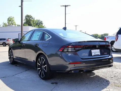 More photos of 2025 Honda Accord Hybrid Touring at Jay Wolfe Honda, MO
