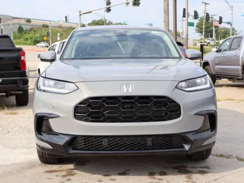 Photos of 2026 Honda HR-V EX-L for sale in Kansas City, MO at Jay Wolfe Honda