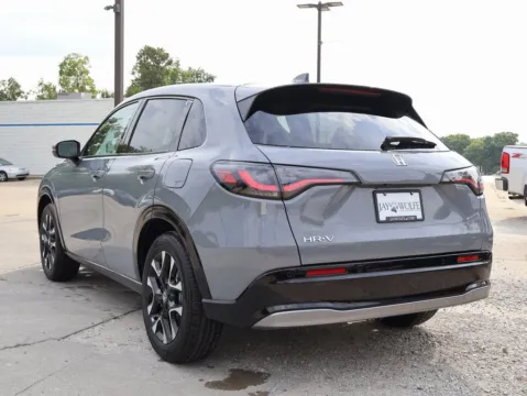 More photos of 2026 Honda HR-V EX-L at Jay Wolfe Honda, MO
