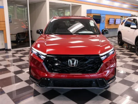 Photos of 2026 Honda CR-V Hybrid Sport-L for sale in Kansas City, MO at Jay Wolfe Honda