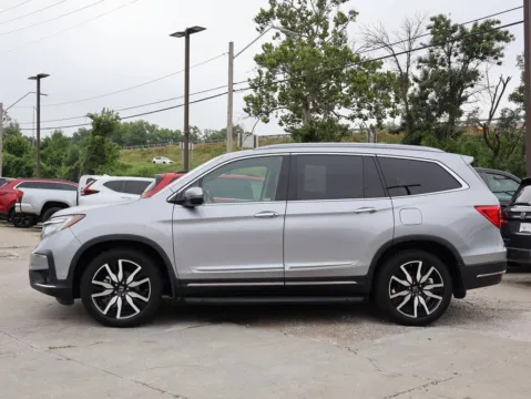 More photos of 2022 Honda Pilot Elite at Jay Wolfe Honda, MO