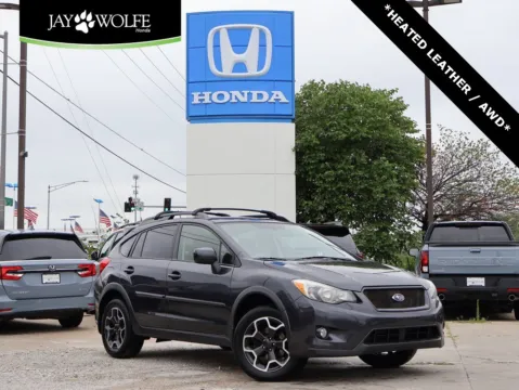 Gray 2013 Subaru XV Crosstrek Limited for sale in Kansas City, MO