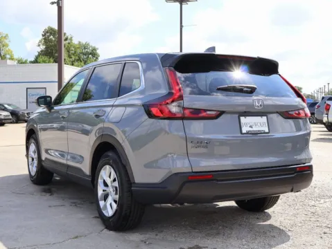 More photos of 2026 Honda CR-V LX at Jay Wolfe Honda, MO