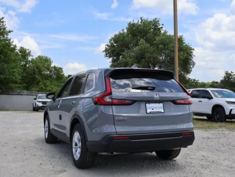 More photos of 2026 Honda CR-V LX at Jay Wolfe Honda, MO