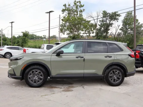 More photos of 2026 Honda CR-V Hybrid TrailSport at Jay Wolfe Honda, MO