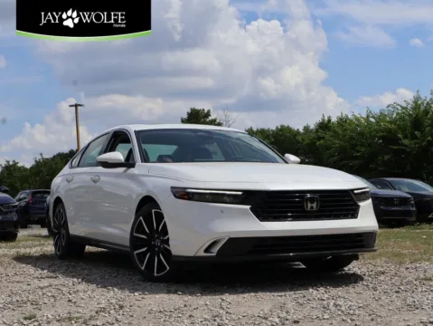 White 2025 Honda Accord Hybrid Touring for sale in Kansas City, MO