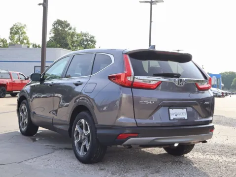 More photos of 2018 Honda CR-V EX-L at Jay Wolfe Honda, MO