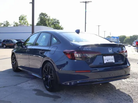 More photos of 2025 Honda Civic Sedan Hybrid Sport at Jay Wolfe Honda, MO