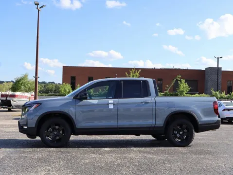 More photos of 2025 Honda Ridgeline Black Edition at Jay Wolfe Honda, MO