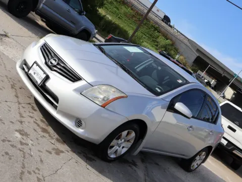 Another view of 2012 Nissan Sentra 2.0 for sale in Kansas City, MO at Jay Wolfe Honda