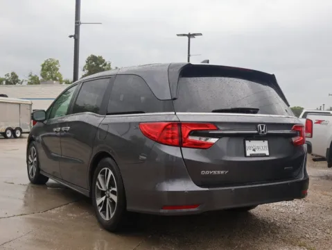 More photos of 2021 Honda Odyssey Touring at Jay Wolfe Honda, MO