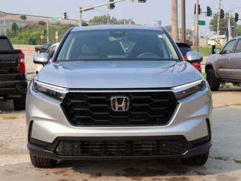 Photos of 2023 Honda CR-V EX-L for sale in Kansas City, MO at Jay Wolfe Honda