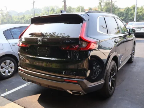 More photos of 2024 Honda CR-V Hybrid Sport-L at Jay Wolfe Honda, MO