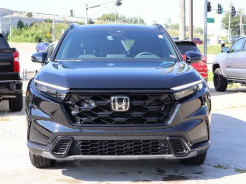 Photos of 2024 Honda CR-V Hybrid Sport-L for sale in Kansas City, MO at Jay Wolfe Honda