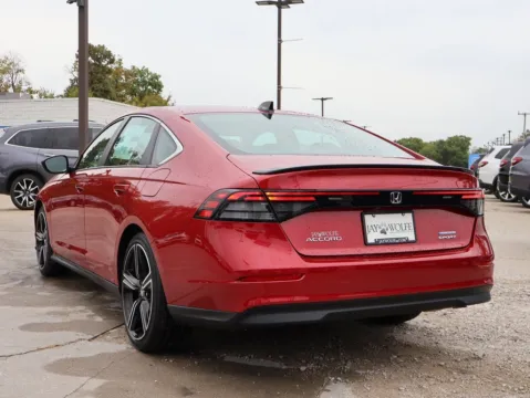 More photos of 2025 Honda Accord Hybrid Sport at Jay Wolfe Honda, MO