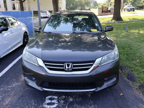 Photos of 2015 Honda Accord Sedan EX-L for sale in Kansas City, MO at Jay Wolfe Honda