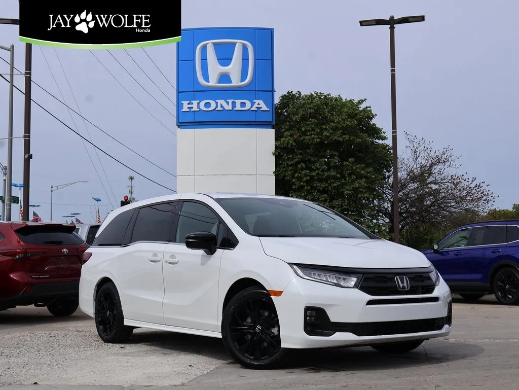 White 2026 Honda Odyssey Sport-L for sale in Kansas City, MO