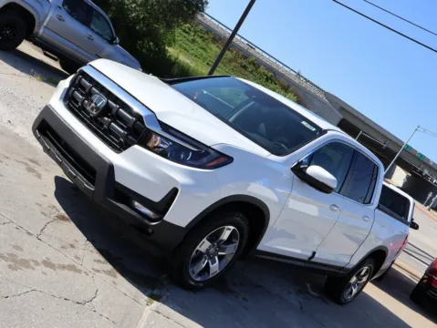Another view of 2025 Honda Ridgeline RTL for sale in Kansas City, MO at Jay Wolfe Honda