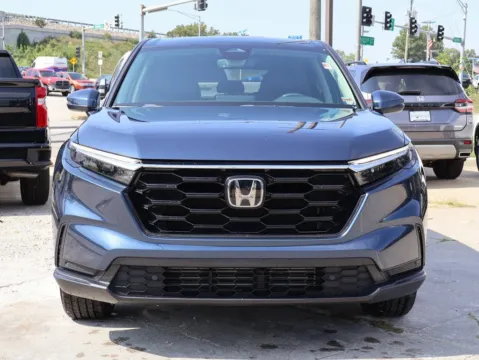 Photos of 2023 Honda CR-V EX-L for sale in Kansas City, MO at Jay Wolfe Honda
