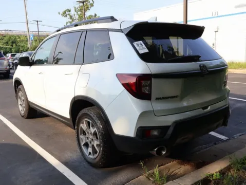 More photos of 2023 Honda Passport TrailSport at Jay Wolfe Honda, MO