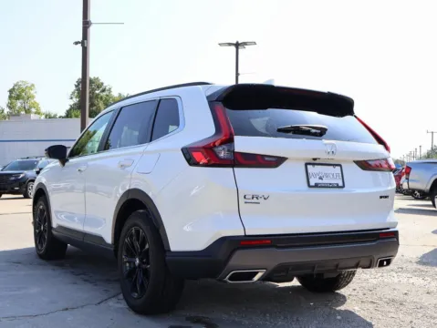 More photos of 2024 Honda CR-V Hybrid Sport-L at Jay Wolfe Honda, MO
