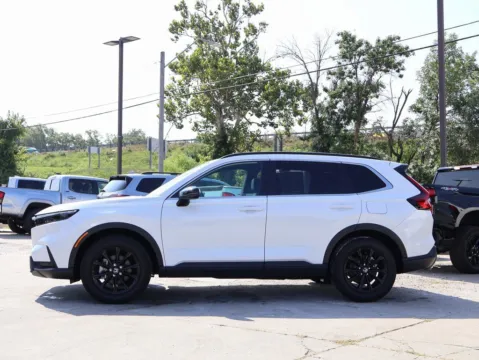 More photos of 2024 Honda CR-V Hybrid Sport-L at Jay Wolfe Honda, MO