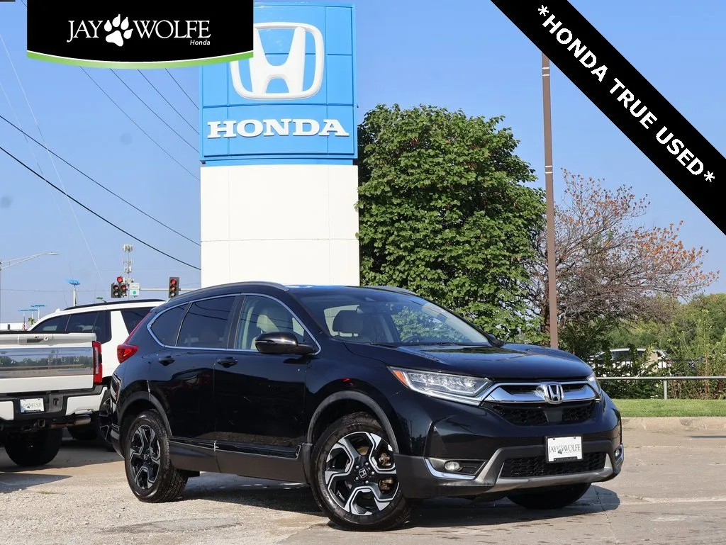 Used 2018 Honda CR-V Touring with VIN 7FARW2H97JE012920 for sale in Kansas City