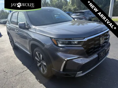 Gray 2025 Honda Pilot Touring for sale in Kansas City, MO